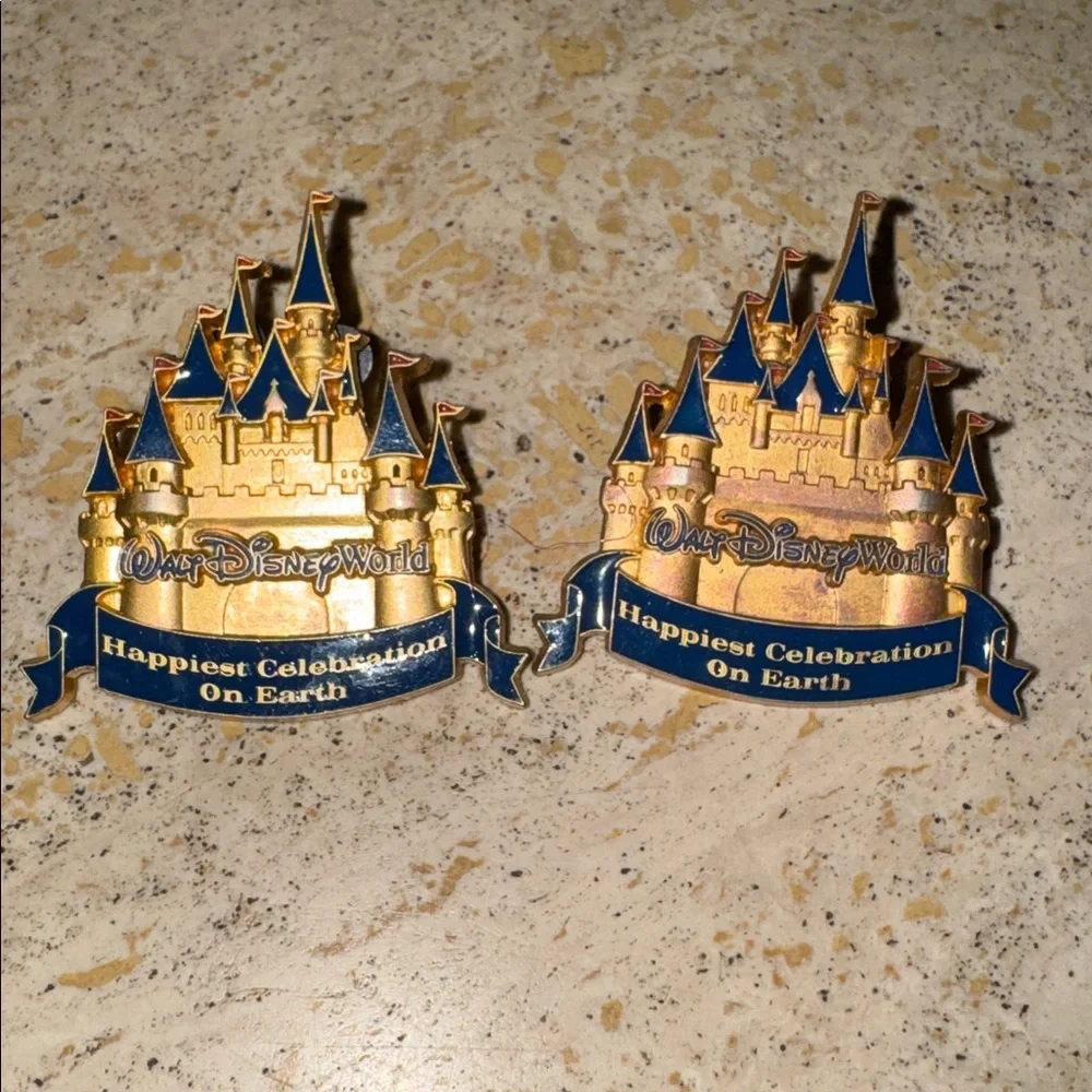 2 Disney world pins- 2005 & Disney Minnie Mouse Polka Dot Bag